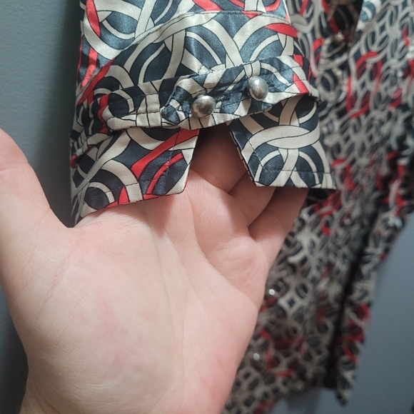 Vertigo Paris Geometric Short Sleeve Shirt XL - Picture 4 of 5
